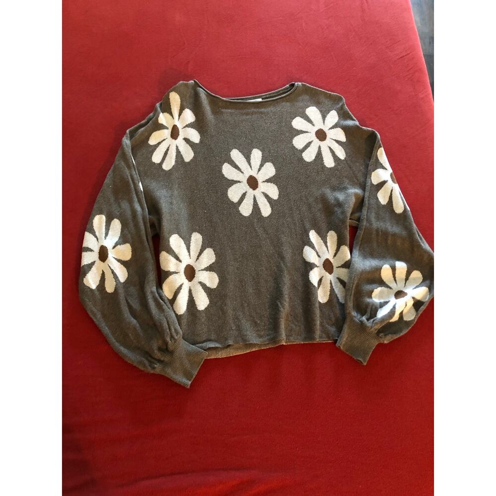 Ekouaer flower floral print long sleeve sweater top Size Medium